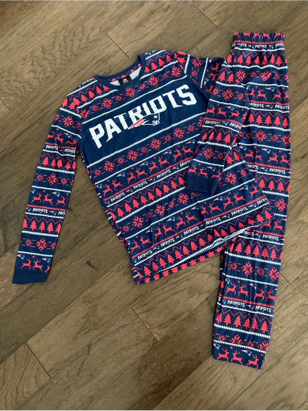 New England Patriots Christmas PJs Unisex Pajama Set Winter Size 12-14